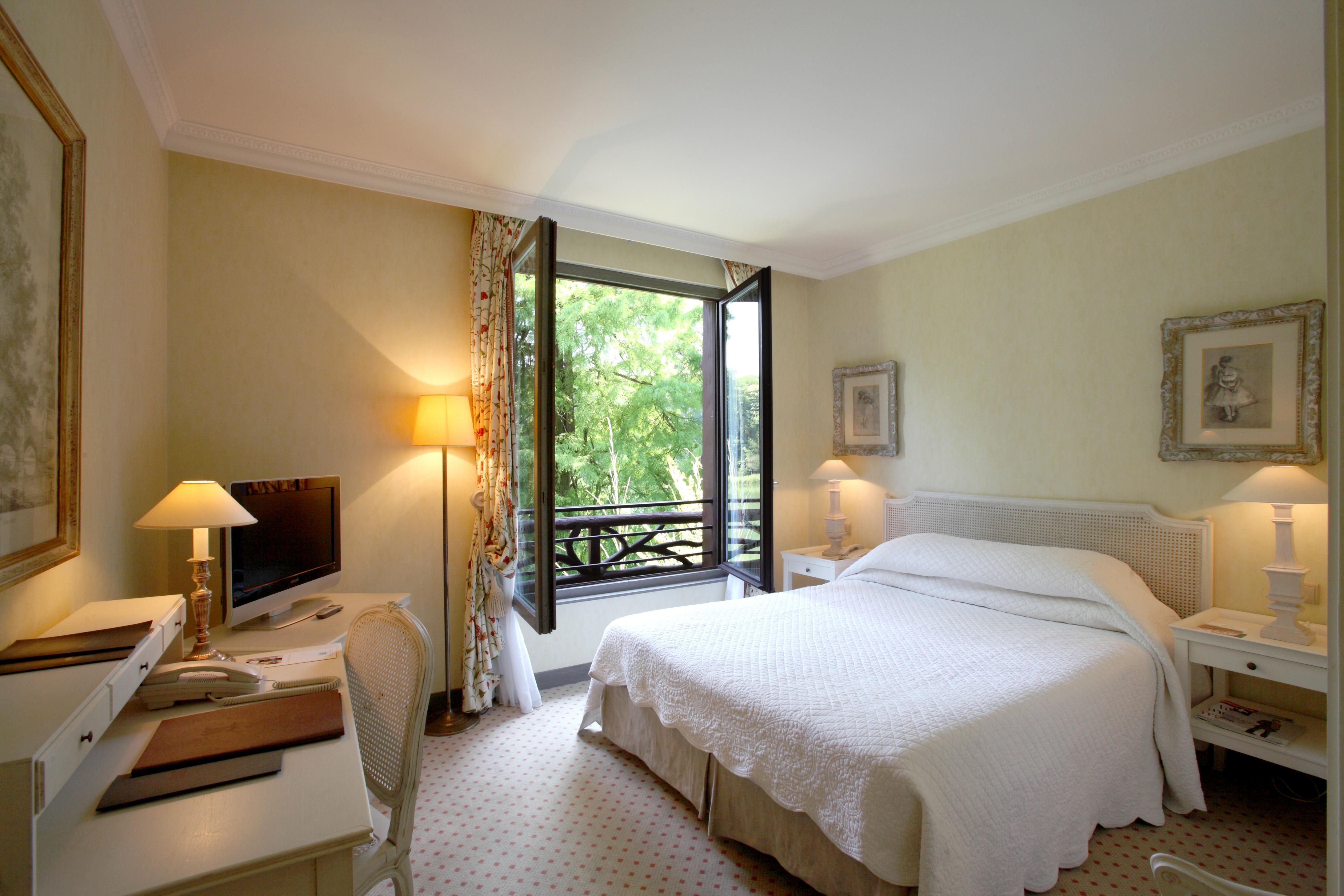 Les Etangs De Corot Hotel Ville-d'Avray Bagian luar foto