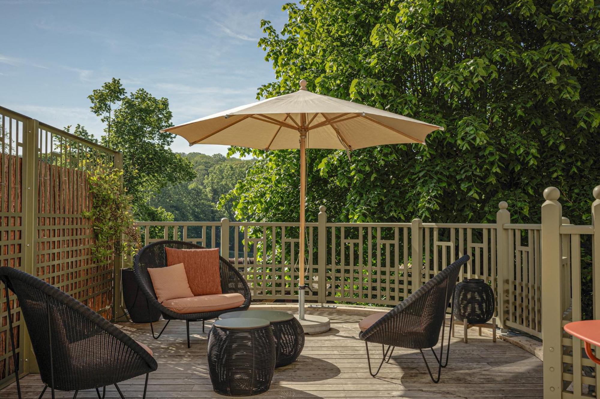 Les Etangs De Corot Hotel Ville-d'Avray Bagian luar foto