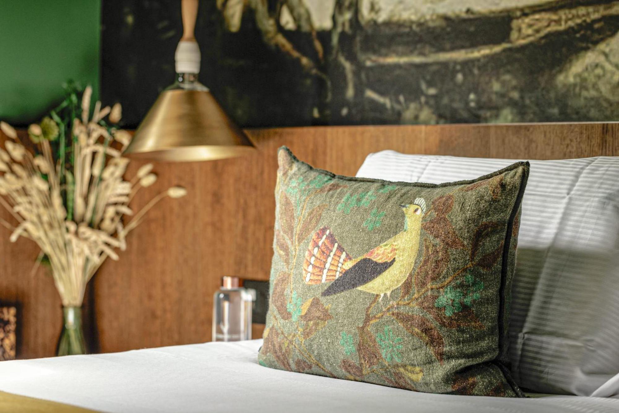 Les Etangs De Corot Hotel Ville-d'Avray Bagian luar foto